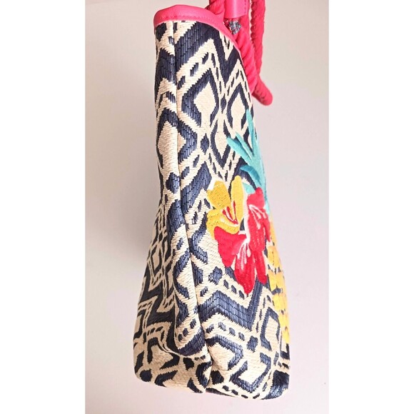Vera Bradley Lg Straw Beach Tote Navy/ Coral Embroidered Pineapple Rope Straps - Picture 5 of 10